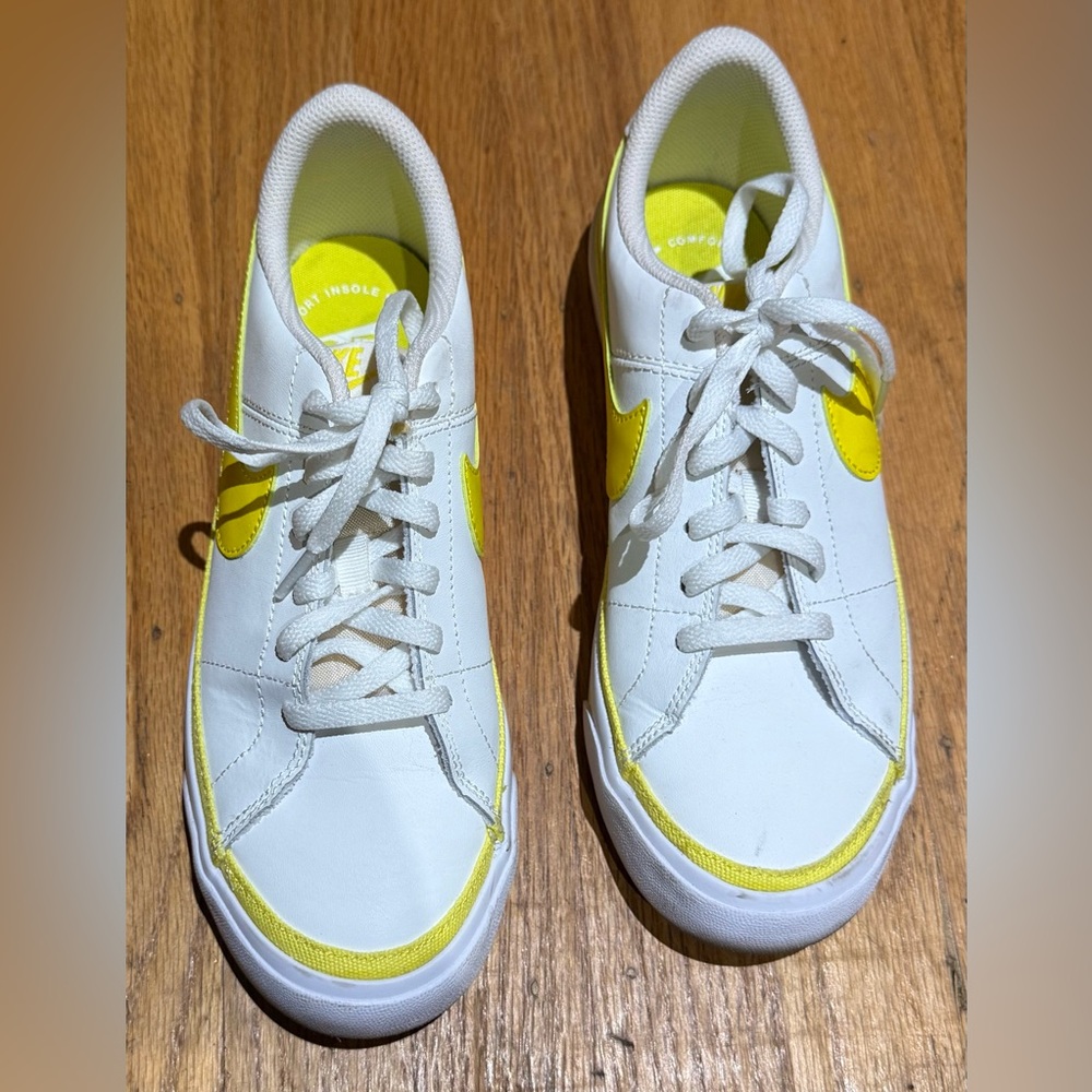 Nike Court Royale Youth Sneakers – White & Yellow (Size 6Y) (Women’s 7.5)